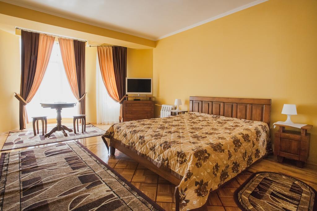 Saxony Dim Διαμέρισμα Chernivtsi Εξωτερικό φωτογραφία